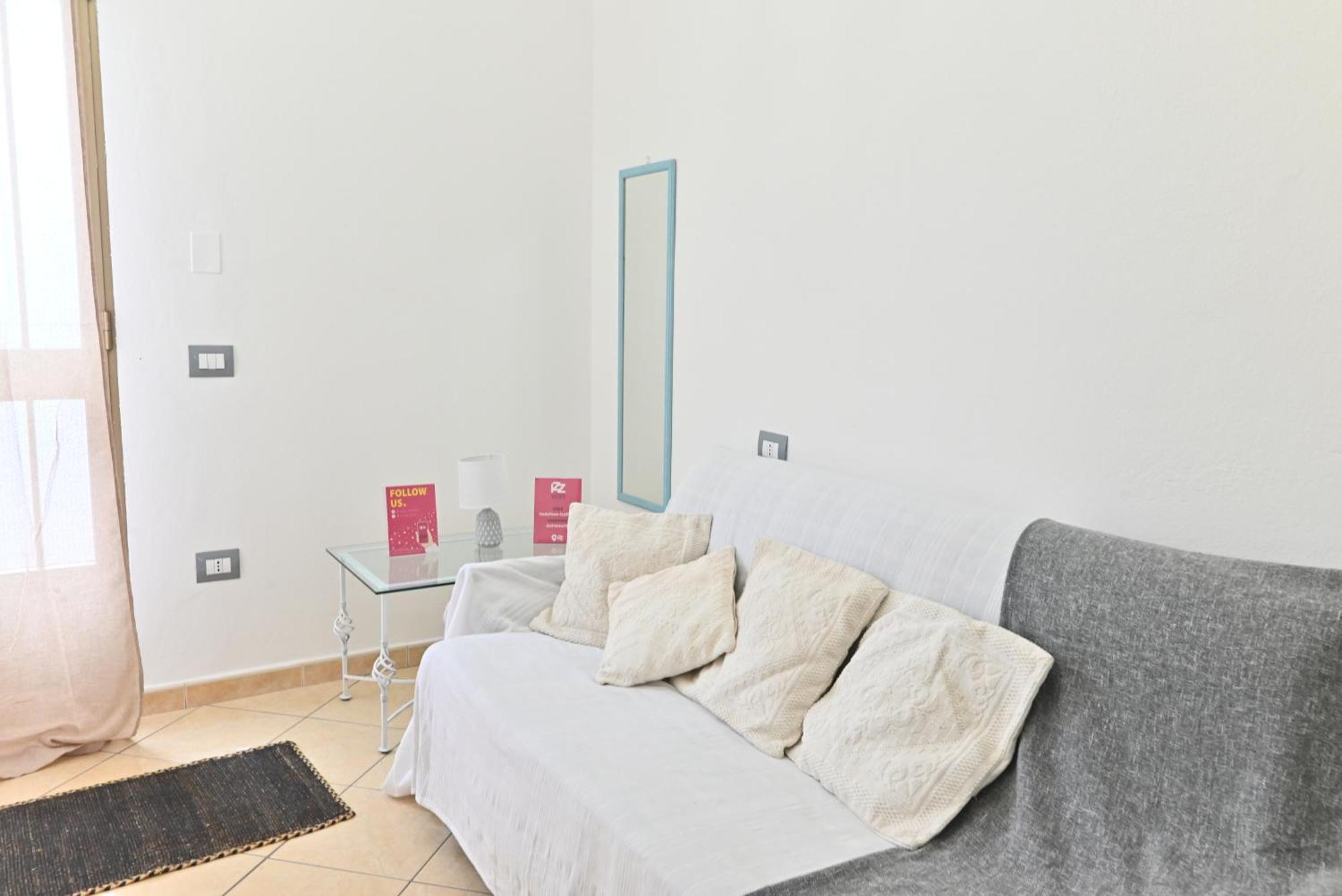 Izzhome Flamingo Pula Exteriér fotografie